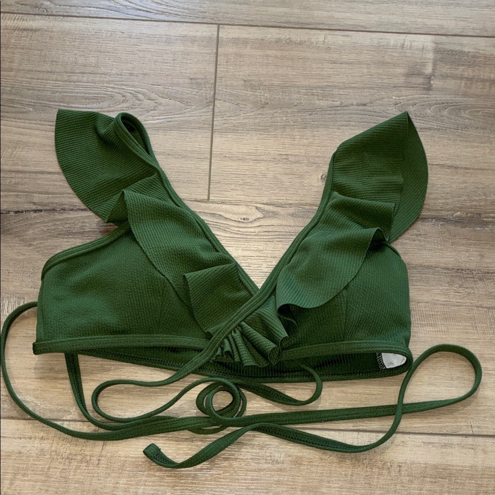 M | Zaful Elegant Green Ruffled Bikini Set WrapAround Strings Ruched Back Size 6 - Picture 7 of 10